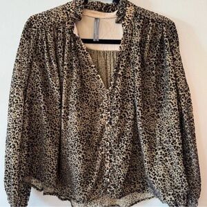Leopard Print V-Neck Blouse - Neutral